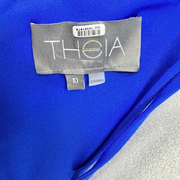 Theia Twist Front Crepe Gown Royal Blue Off Shoulder Evening Dress Size 10 - Picture 7 of 11